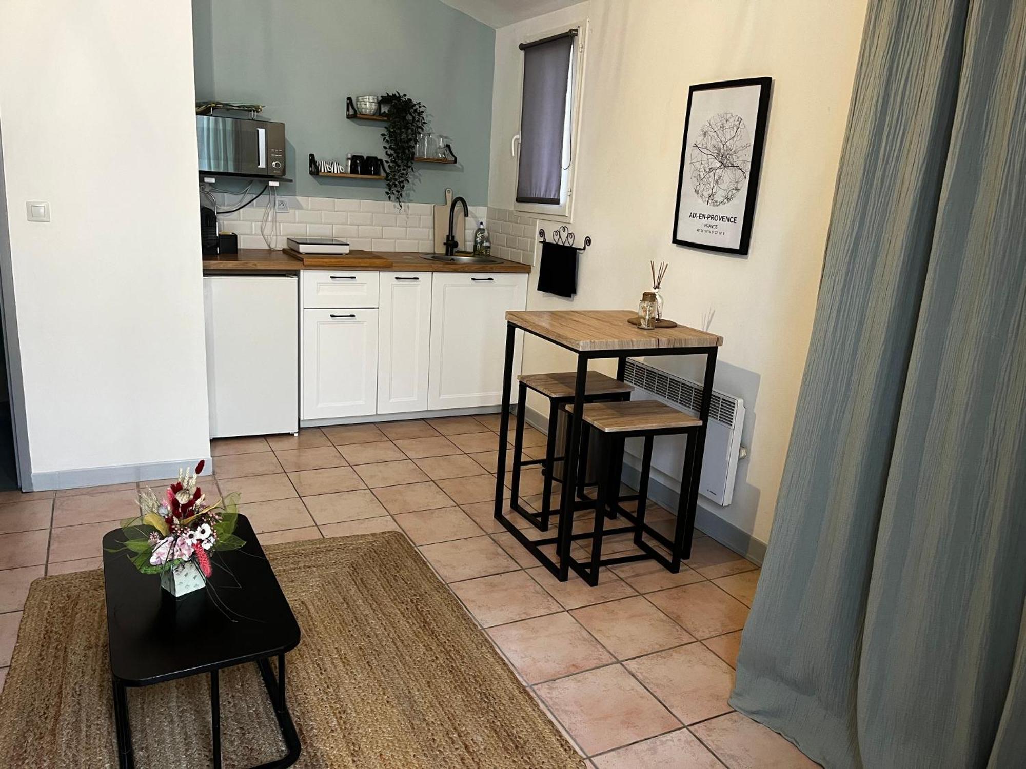 Aix-En-Provence, Charmant Studio Proche Toutes Comodites Et Axes Routiers, Linges Fournis 외부 사진